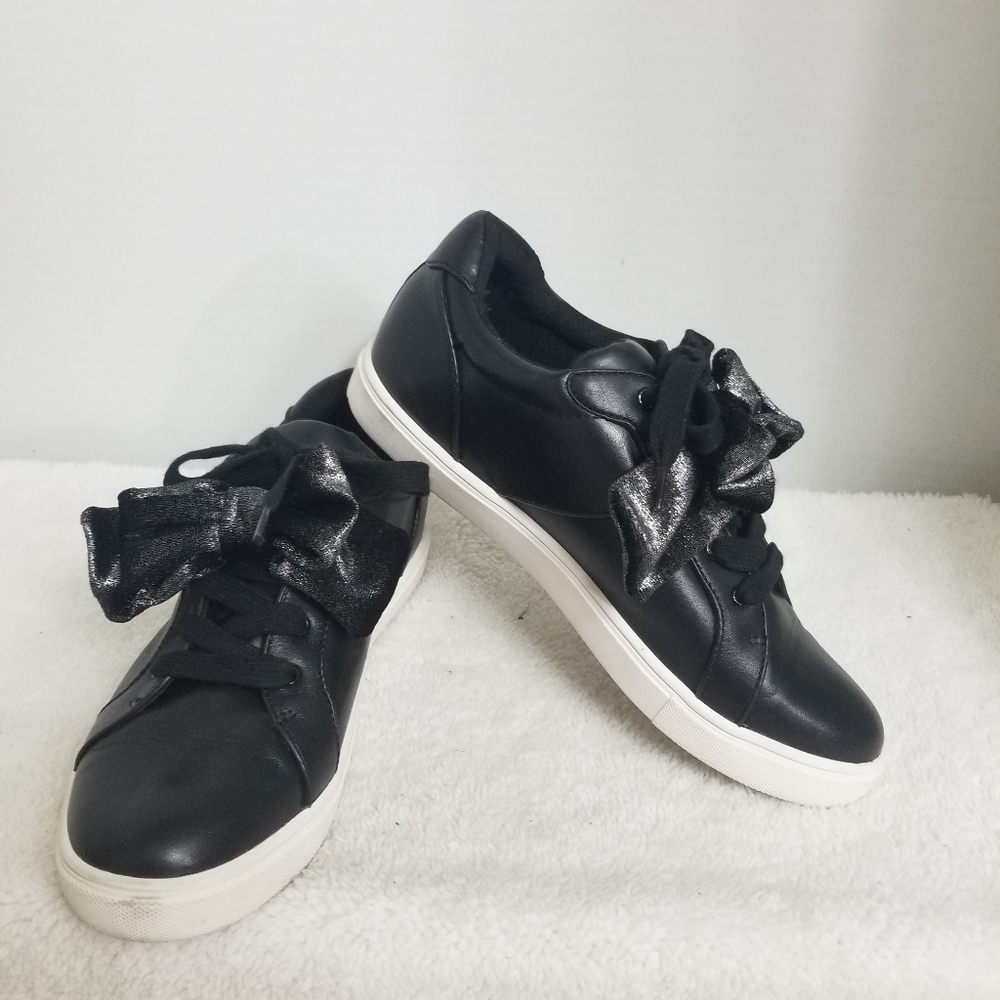 Saks Fifth Avenue Tabee Ribbon Low-Top Sneakers